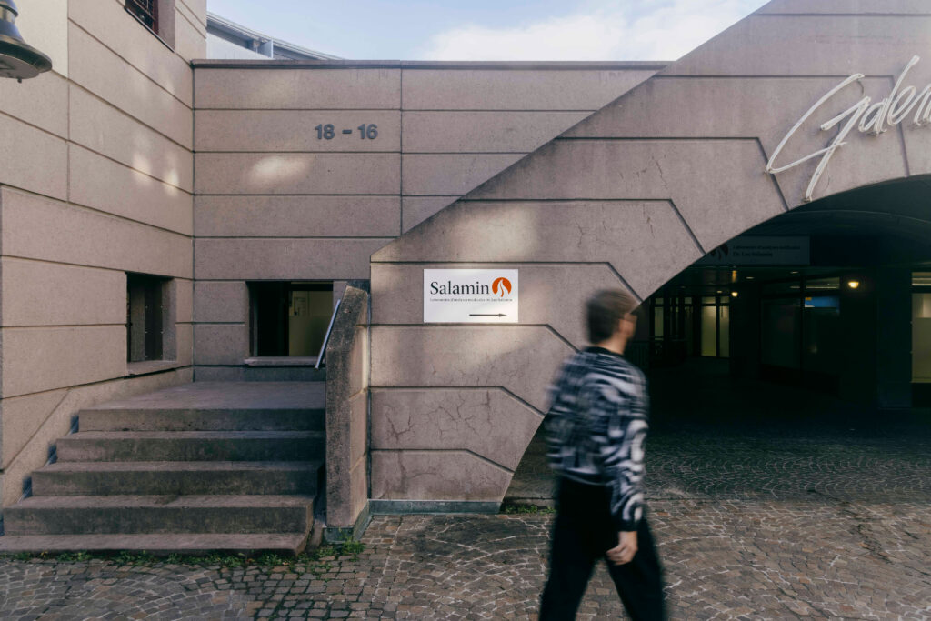 Eingang des Salamin-Labors in Siders im Wallis